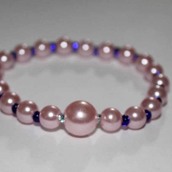 Pink Pearl beads with dark blue and baby blue Czech beads - Picture 2 of 3